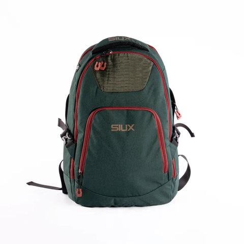 2026 Siux Edge Green Backpack - front three-quarter view