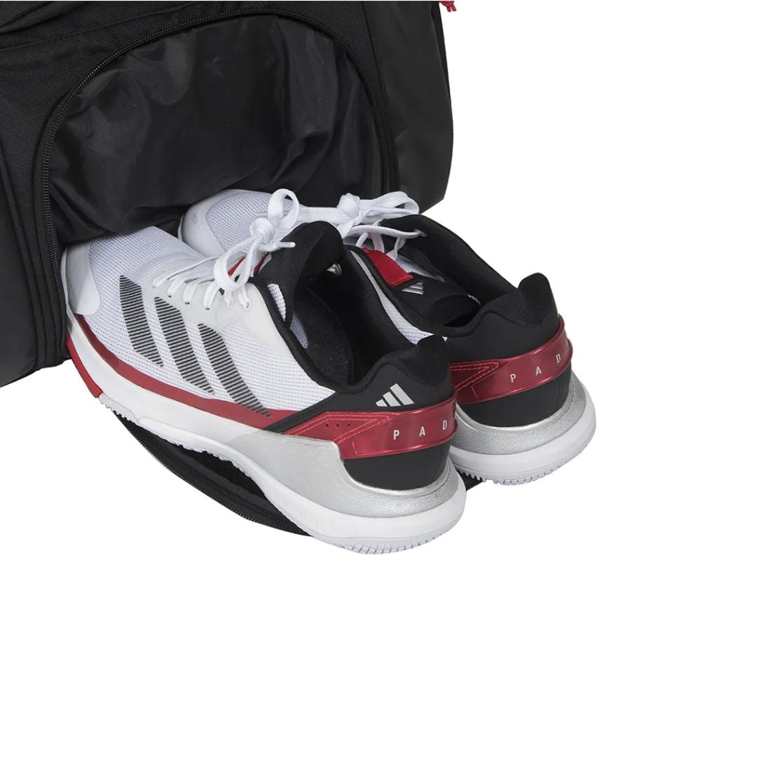 Adidas Multigame Racket Bag 3.4 - shoes in the ventilated shoe compartment