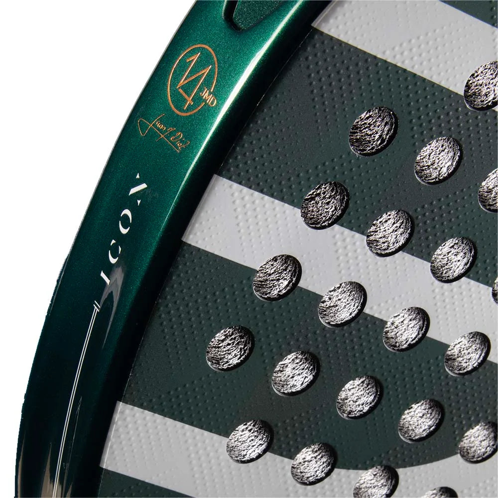 2026 Bullpadel Icon padel racket - close-up of the frame edge and Icon branding