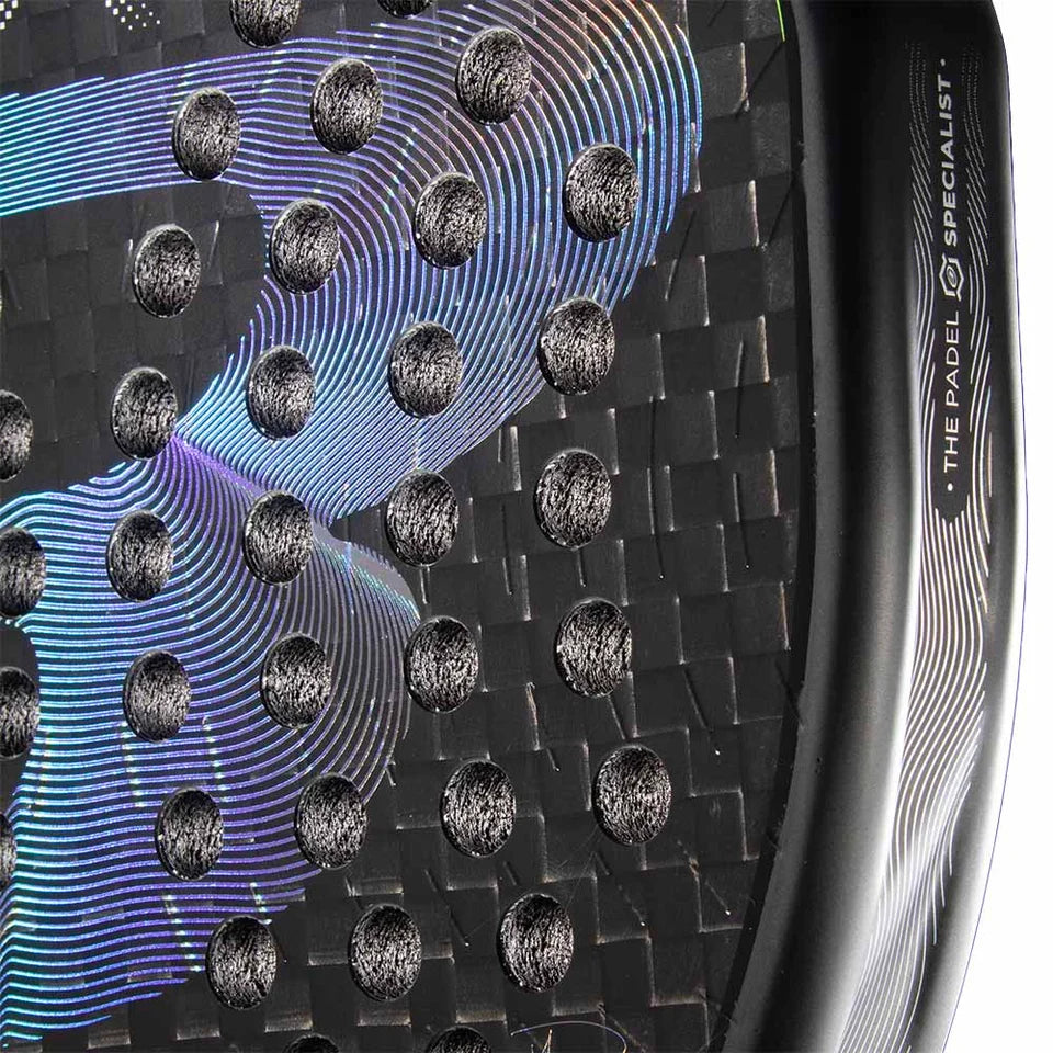 2026 Bullpadel Xplo padel racket - close-up of the hitting surface and frame edge