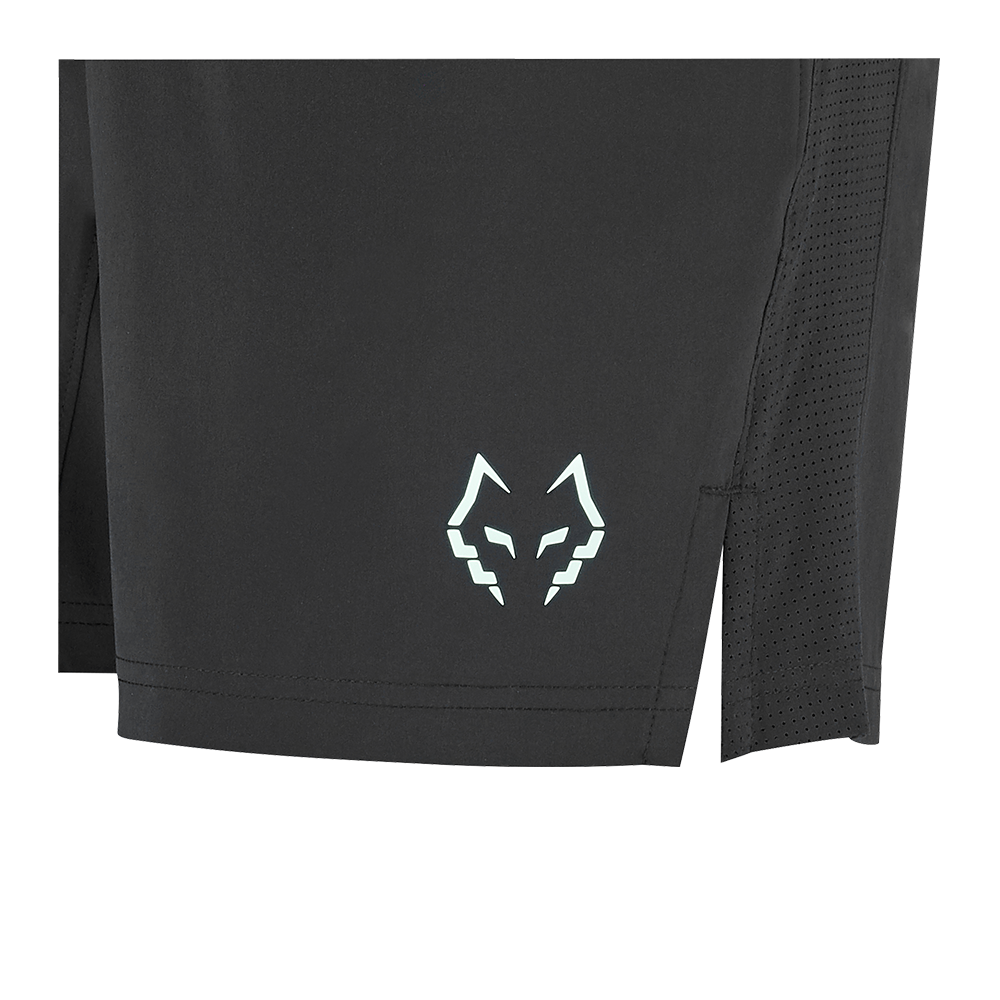 2027 Babolat Lebrón men's padel shorts (Black) - logo detail