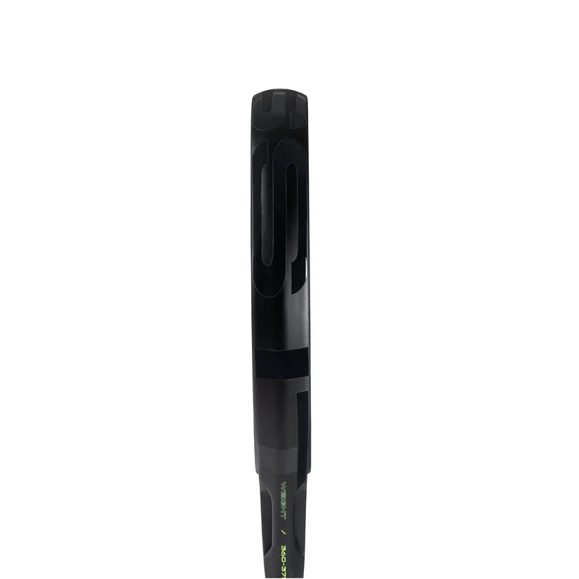 2025 Adidas Cross It CTRL 3.4 padel racket - edge-on profile view