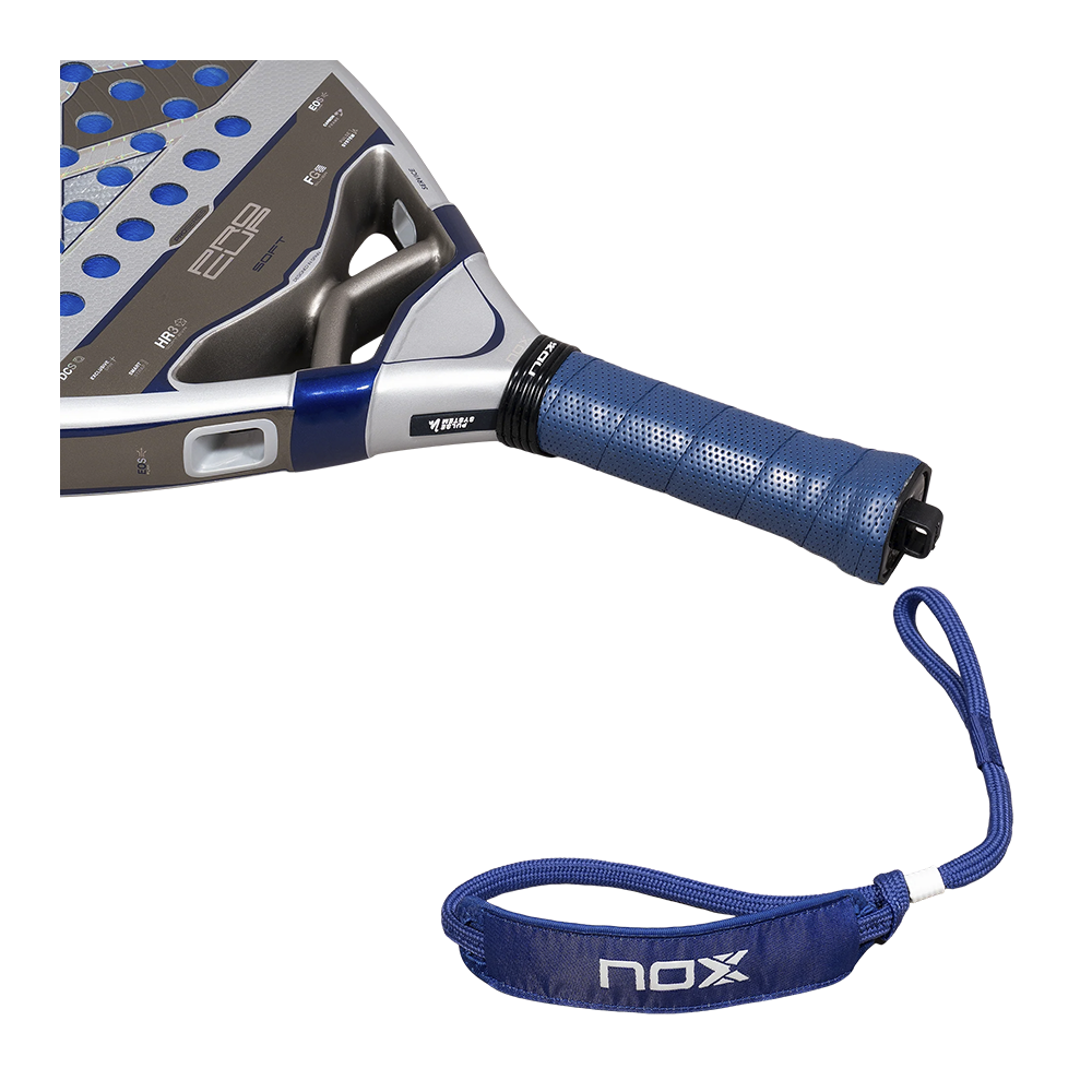 Nox Pro Cup Soft By Agustin Tapia padel racket - handle, grip and wrist strap detail