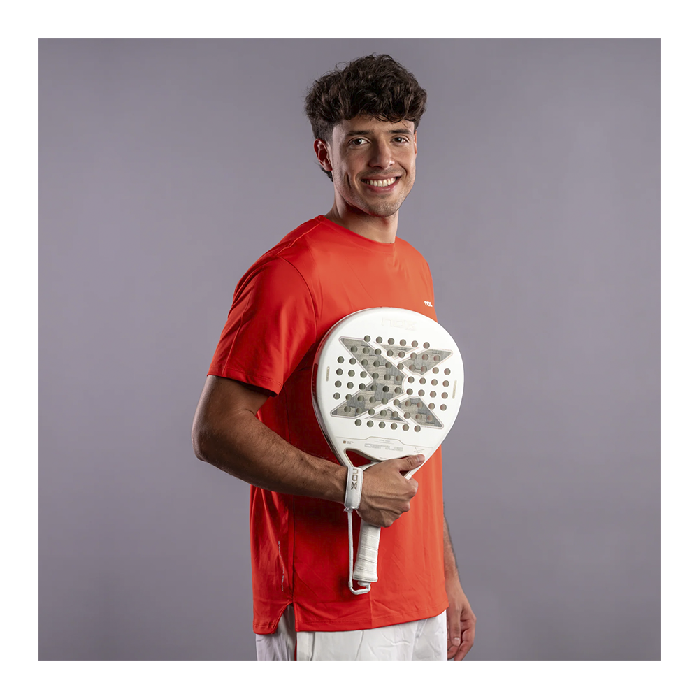 Nox Genius 12K Alum Xtrem Lite By Agustin Tapia padel racket - lifestyle view