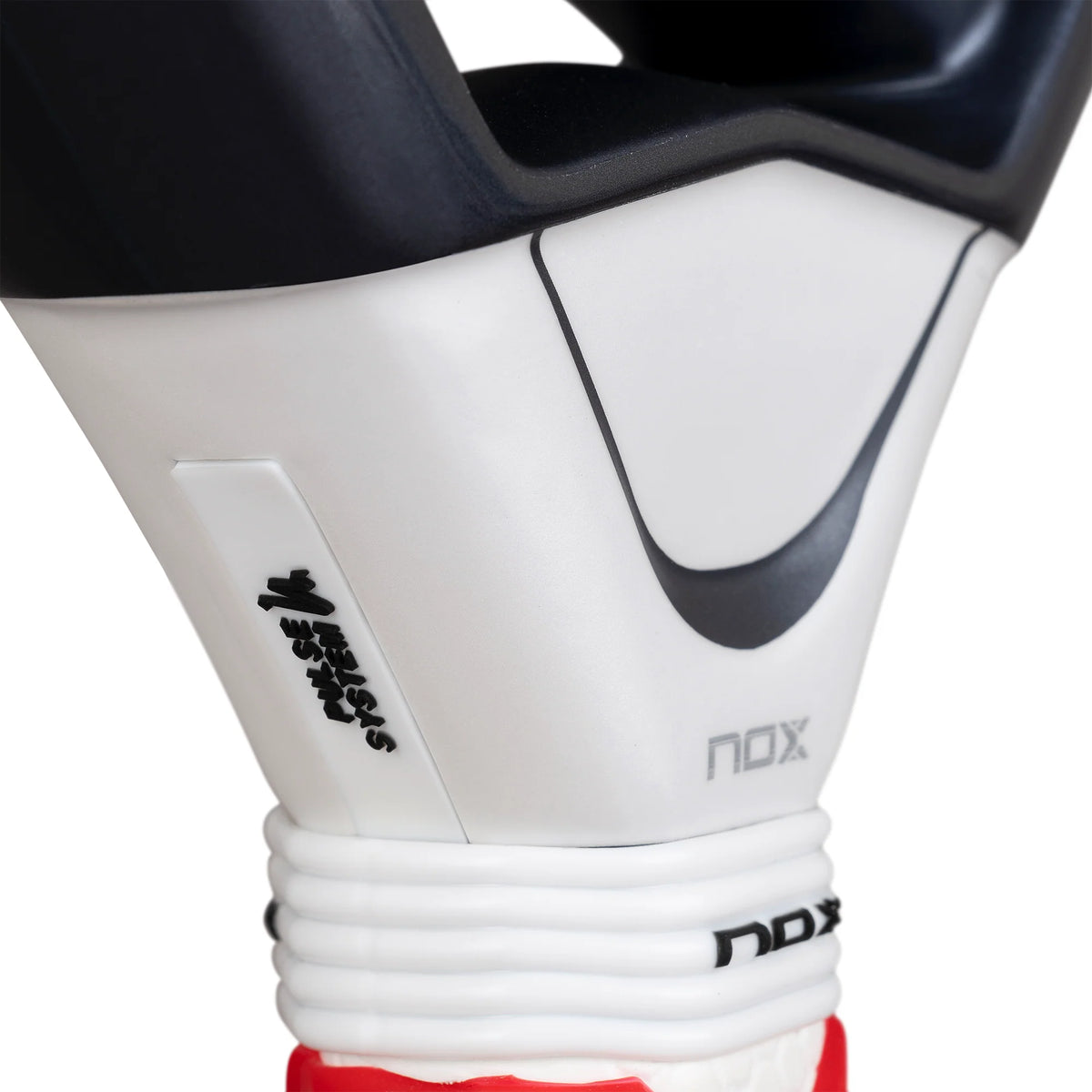 Nox AT10 Genius 12K Alum Xtrem Lite By Agustin Tapia padel racket - throat and Pulse System detail