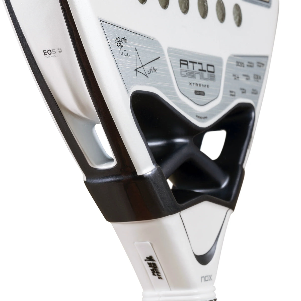 Nox AT10 Genius 12K Alum Xtrem Lite By Agustin Tapia padel racket - heart and EOS Tunnel detail