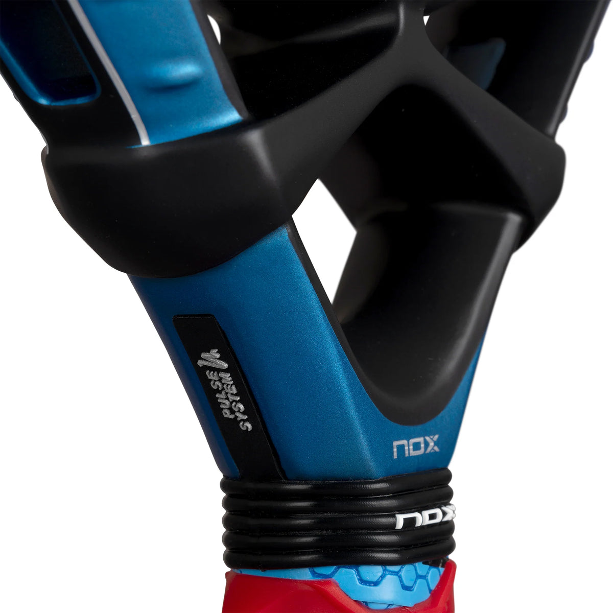 2026 Nox EA10 Ventus Attack 12K Xtrem By Edu Alonso padel racket - close-up of the heart bridge detail