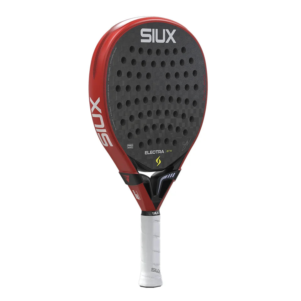2026 Siux Electra Pro Fire Red padel racket - angled three-quarter view