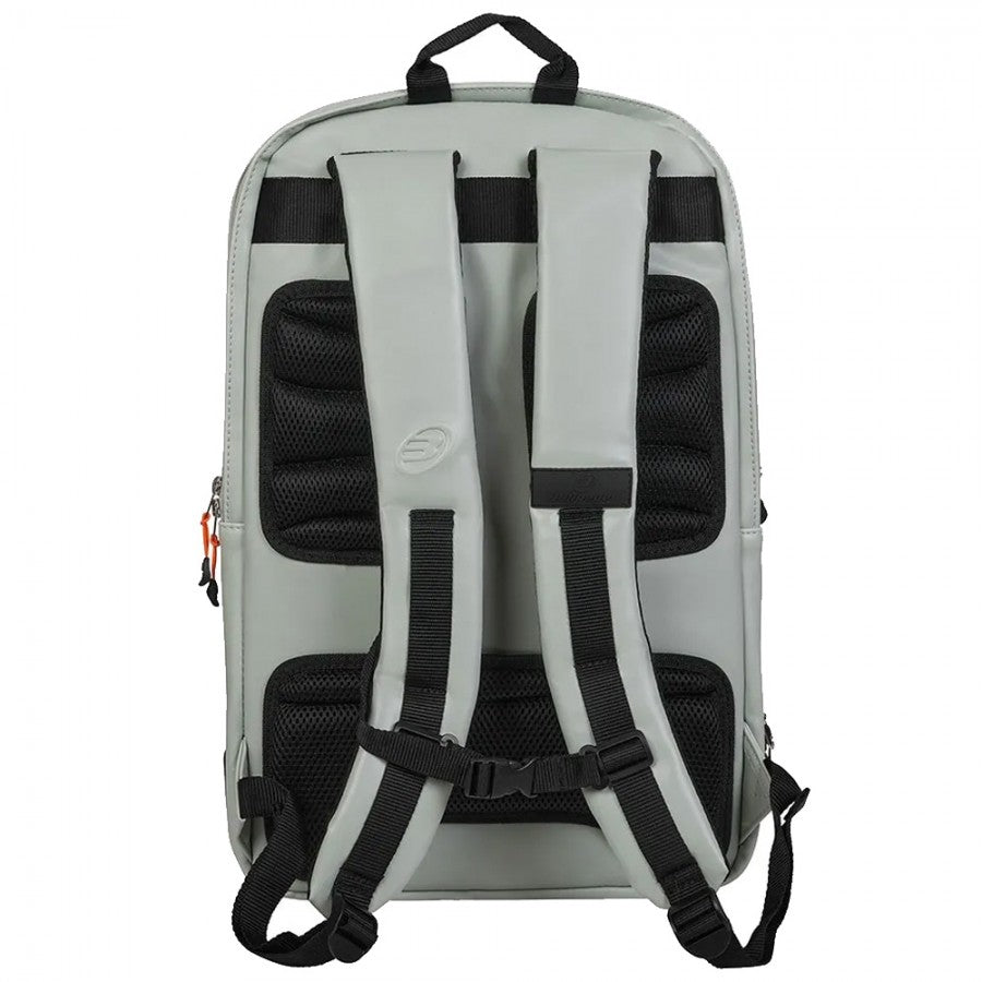 2026 Bullpadel Hack padel backpack (Black) - back view