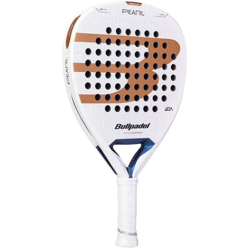 Bullpadel Pearl padel racket by Bea Gonzalez - view 2