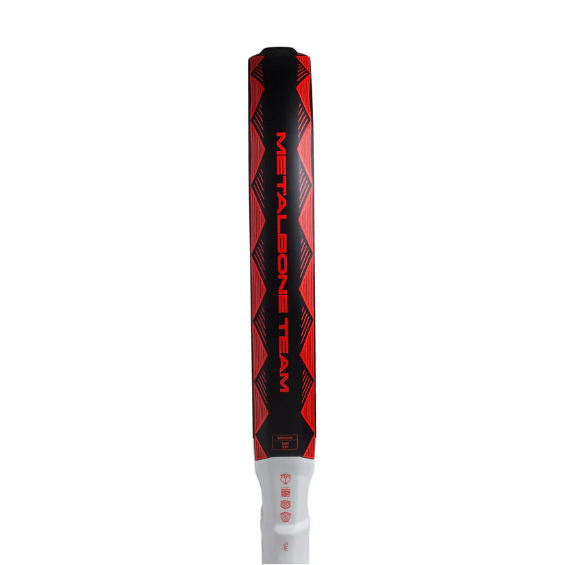 2025 Adidas Metalbone Team 3.4 padel racket - grip and handle detail