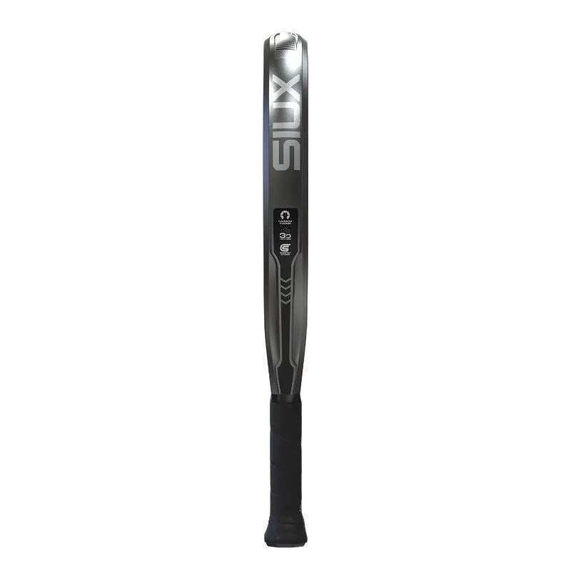 2026 Siux Pegasus Pro Storm Grey padel racket - edge-on profile view